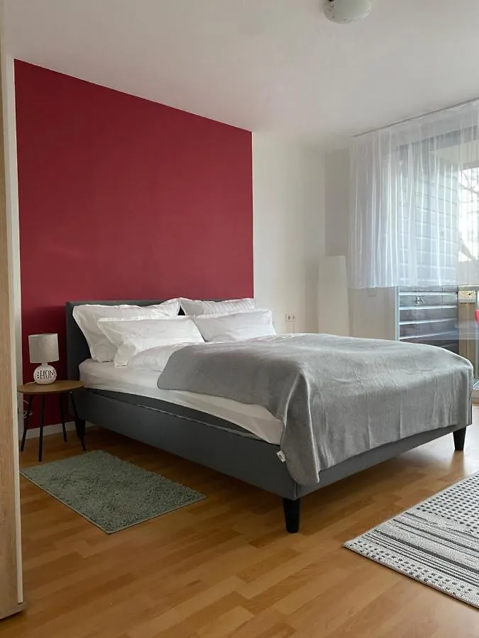 Wunderschone Zentrale Wohnung In Ratingen Apartment
