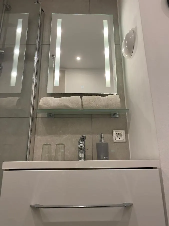 Wunderschone Zentrale Wohnung In Ratingen Deutschland