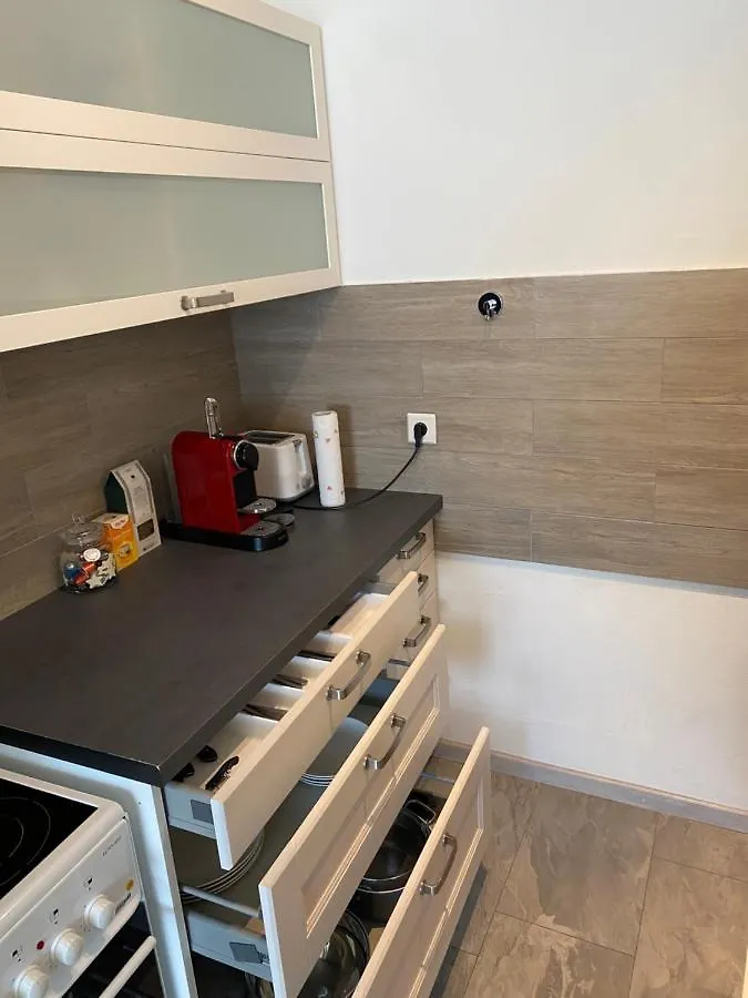 Wunderschone Zentrale Wohnung In Ratingen 0*,  Deutschland