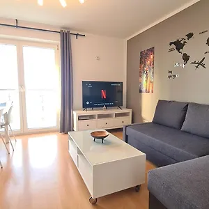 Cozy Apartments, 2-room Flat For Vacation & Messe Duesseldorf, Perfect Connectivity Apartment